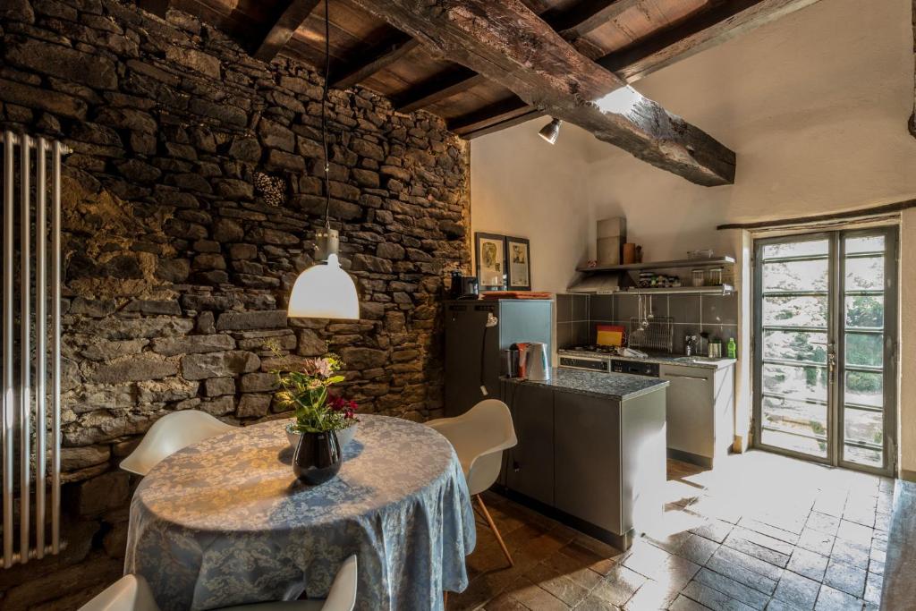 A kitchen or kitchenette at Podere Campolungo