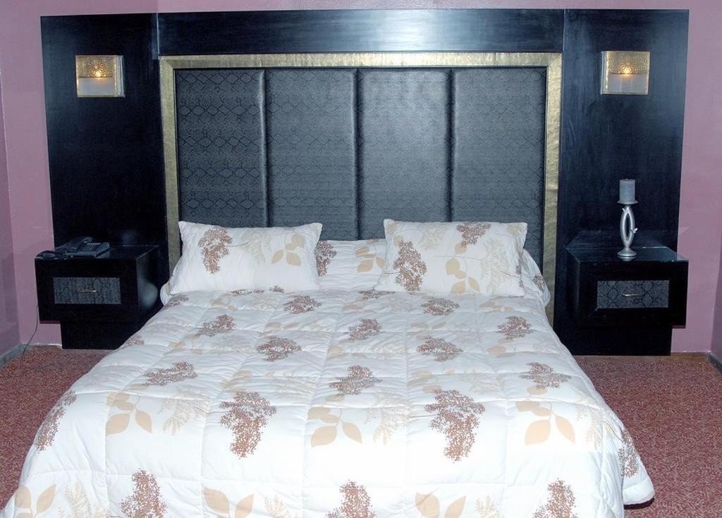 Fotografie z fotogalerie ubytování HOTEL CONTINENTAL Khénifra v destinaci Khenifra