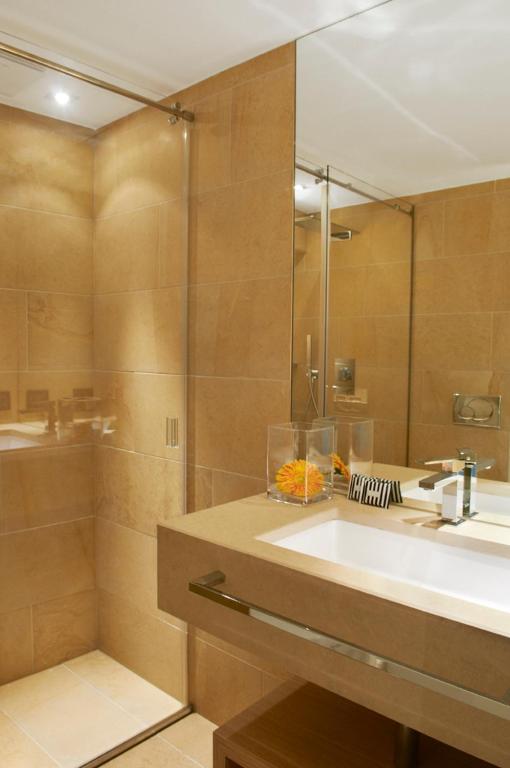 Kylpyhuone majoituspaikassa Hotel Gabbani