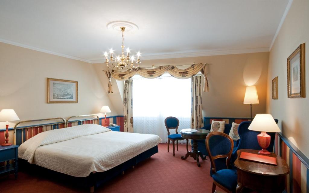 Hotel König von Ungarn - Resim 26