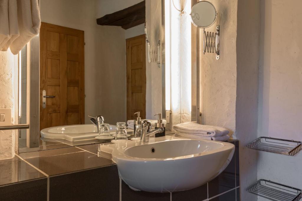 A bathroom at Podere Campolungo