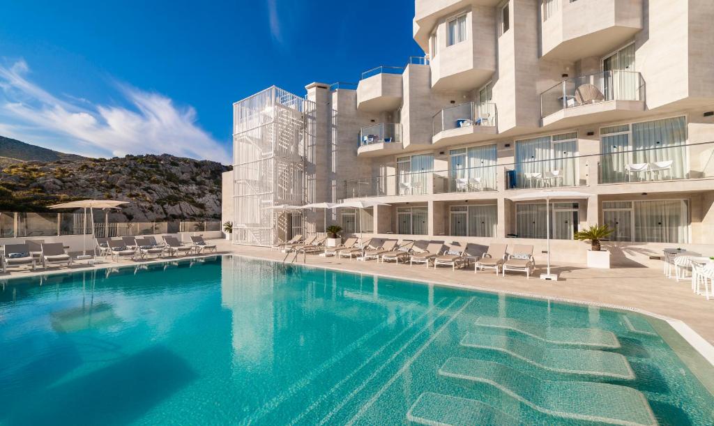 Globales Don Pedro - Adults Only, Cala Sant Vicente Mallorca ...