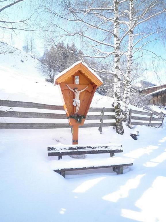 Gästeheim Pötscher during the winter