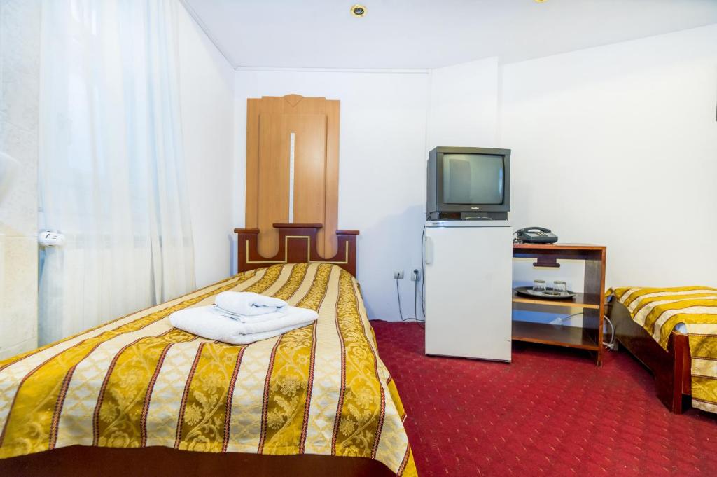 Hotel Carpati Imparatul Romanilor - Resim 36