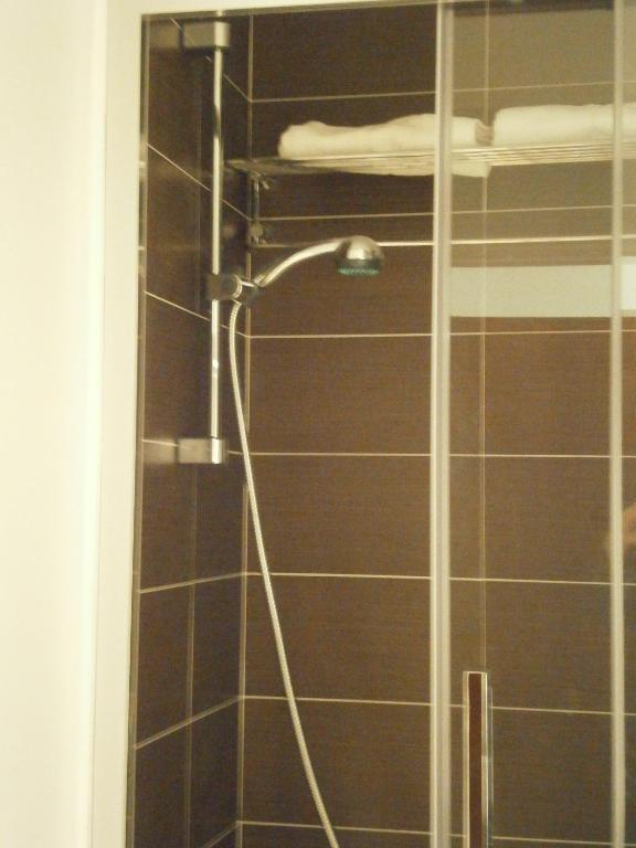 رزرو هتل و هاستل، آپارتمان های ماربل, 09037376597