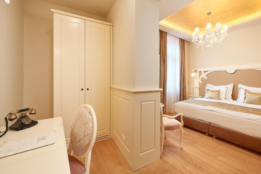 Piazza Heritage Hotel - 8