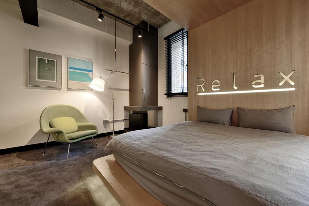 Postel nebo postele na pokoji v ubytování STABLE HOTEL