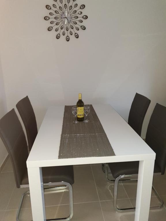 Fotografie z fotogalerie ubytování Apartmani Ivan v destinaci Rtina