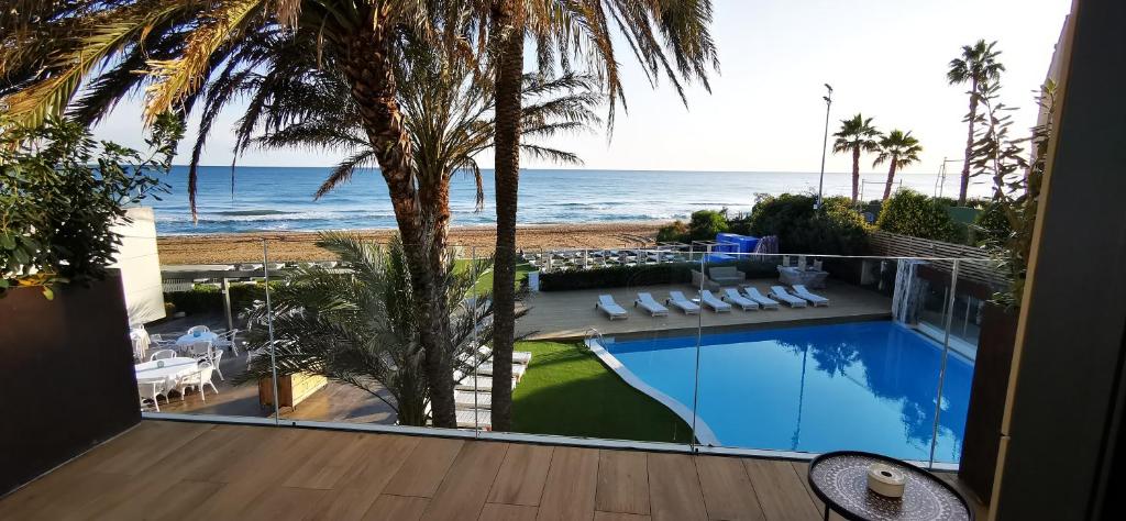 Playa Grande by Tropical, Gavà – Bijgewerkte prijzen 2023