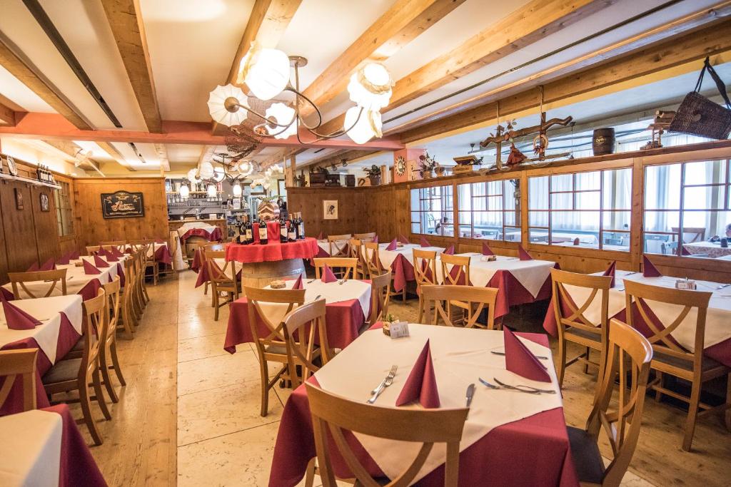 Restaurace v ubytování Hotel Resort Al Sole