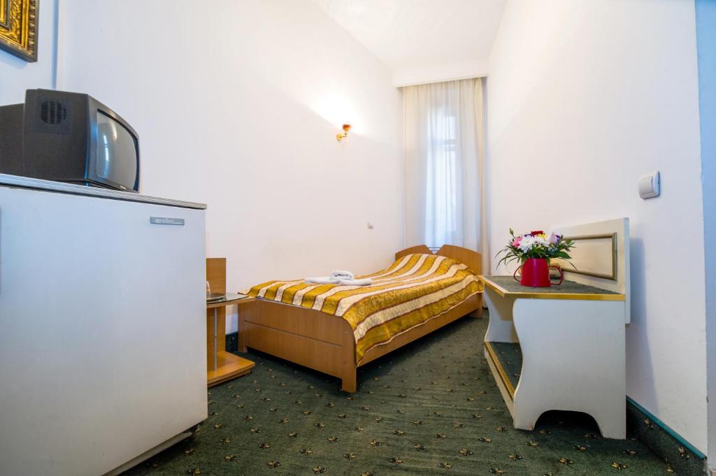 Hotel Carpati Imparatul Romanilor - Resim 35