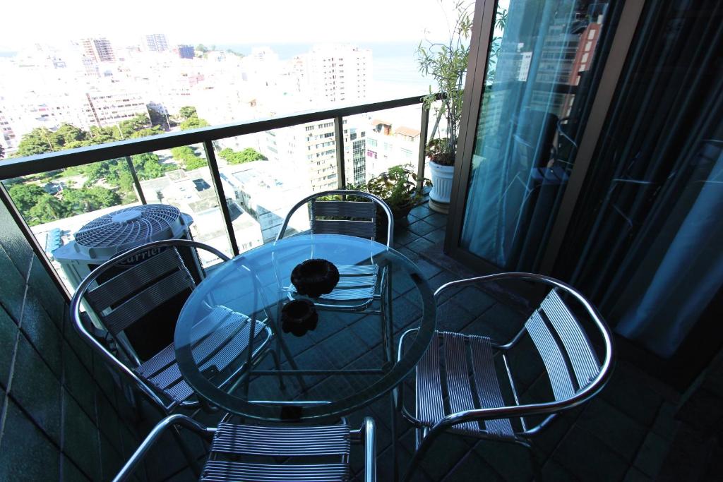  Tiffany's Ipanema 011MA