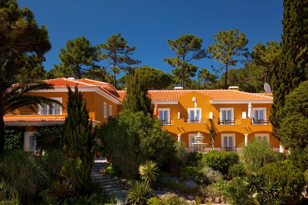 O edifício em que o hotel se localiza