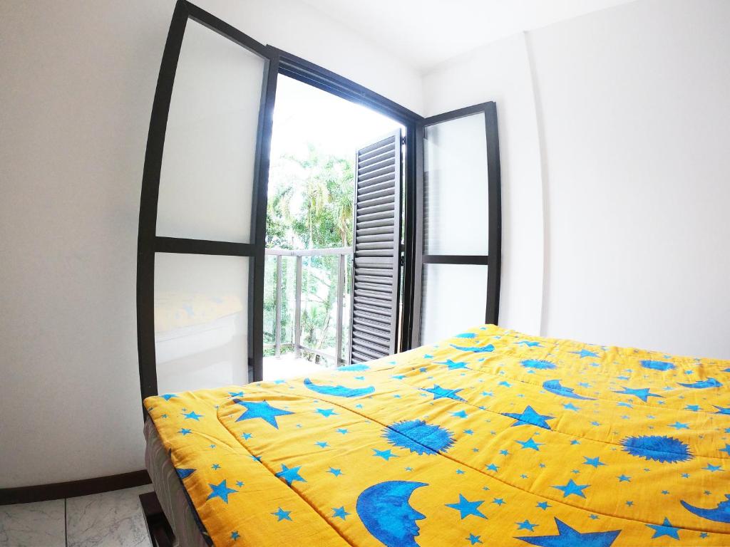 Duplex pé na areia com vista para o mar