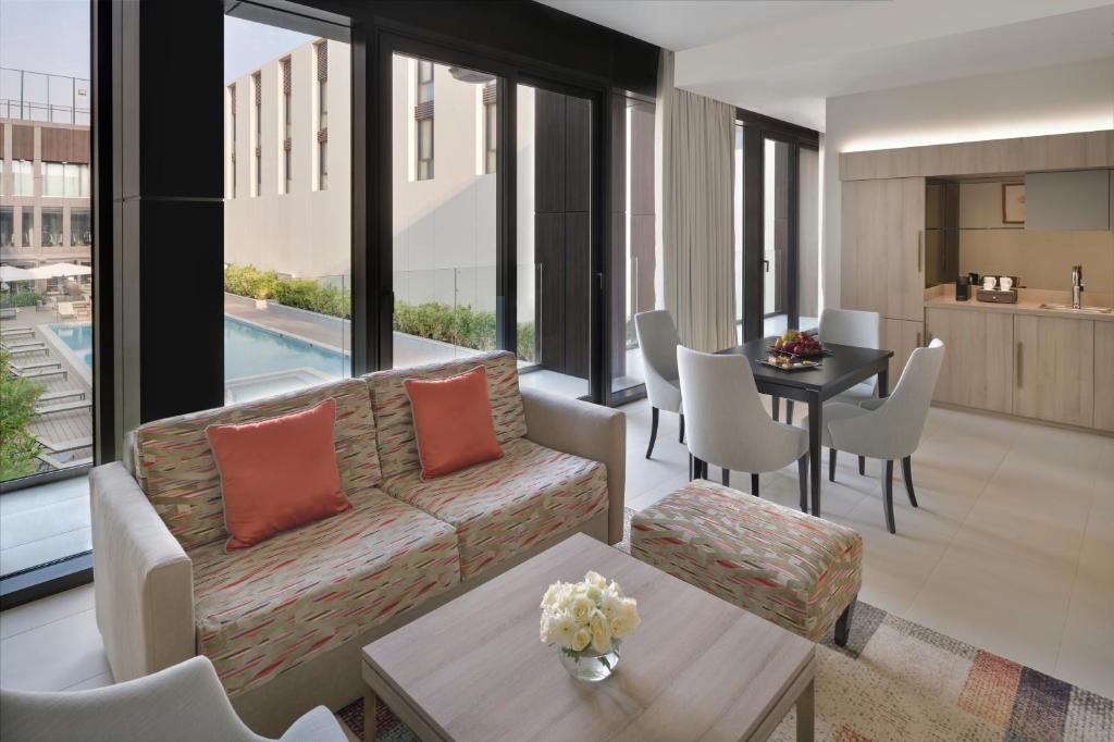 Posezení v ubytování Mövenpick Hotel Tahlia Jeddah