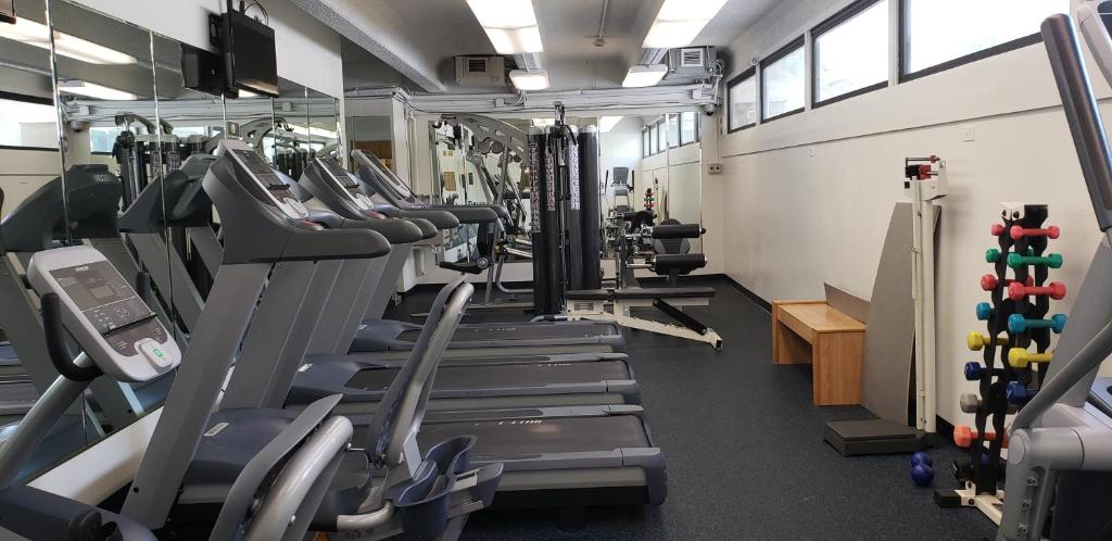 Fitness centrum a/nebo fitness zařízení v ubytování Imperial Hawaii Resort