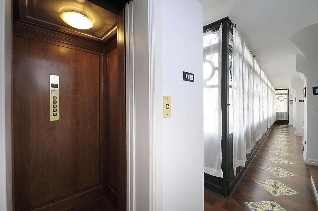 Zdjęcie z galerii obiektu AMORE RENTALS - Villa Angelo w mieście Sant'Agnello