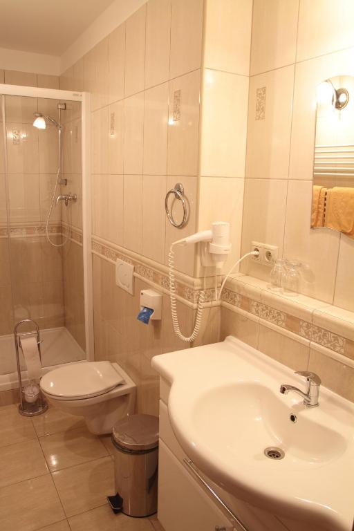 Koupelna v ubytování Hotel Lipa