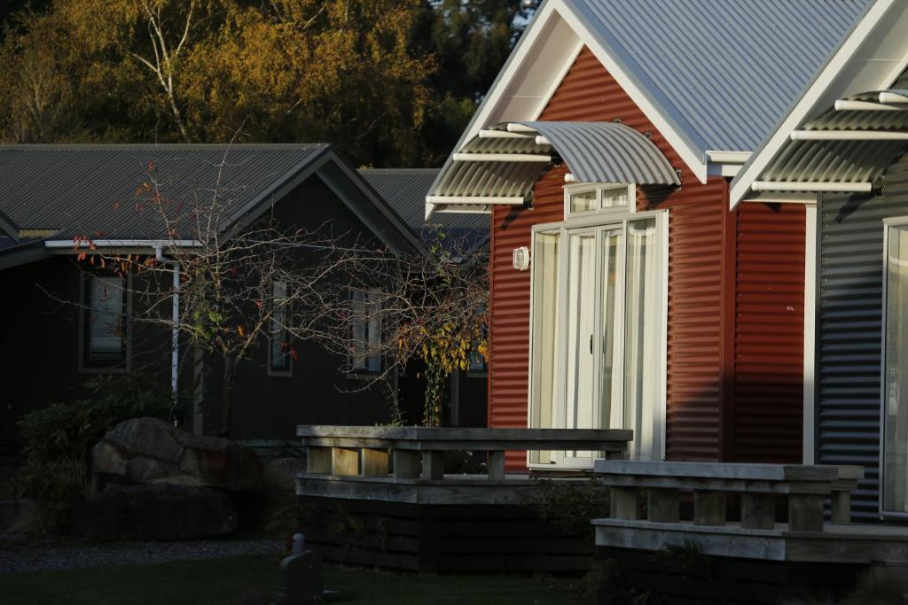Rocky Mountain Chalets Ohakune - 三居室小木屋