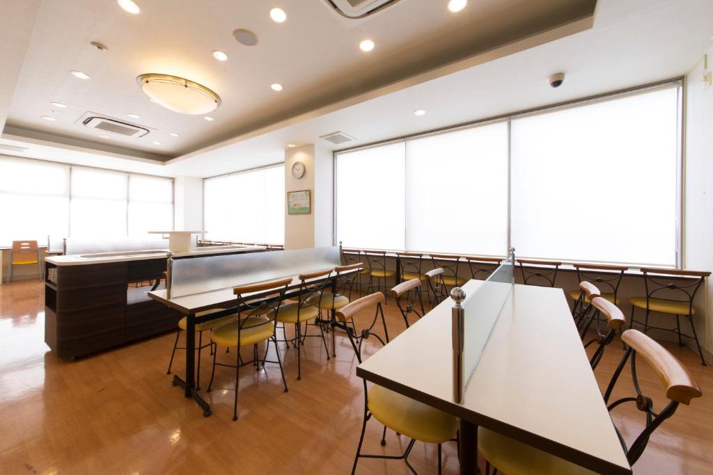 Restaurace v ubytování Hotel Econo Kameyama