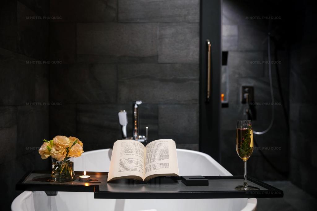 M Hotel Phu Quoc - 6