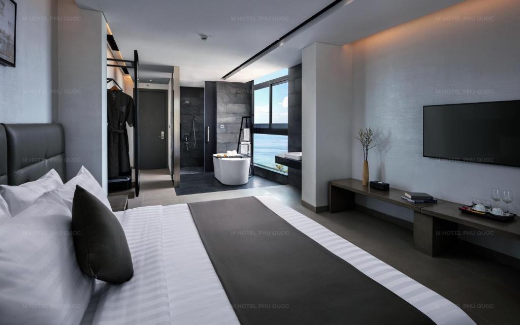 M Hotel Phu Quoc - 7