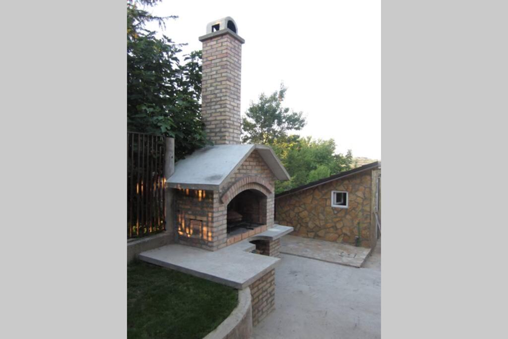 Fotografie z fotogalerie ubytování Beautiful holiday house v destinaci Sremska Kamenica