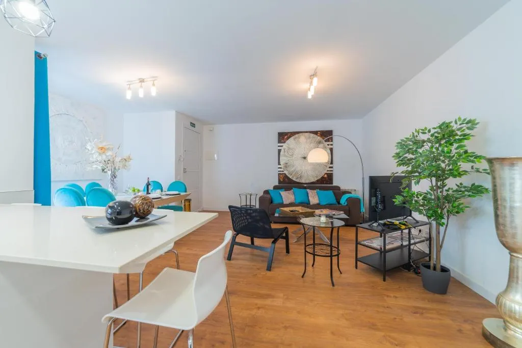 For You Rentals Santa Engracia Apartment, Madrid, Spania