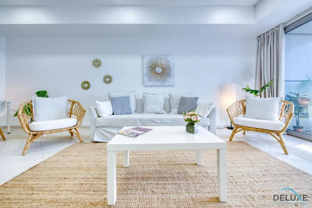 Two Bedroom Apartment with Skyscraper Views in Princess Tower by Deluxe Holiday Homes, Dubai, Emiratele Arabe Unite