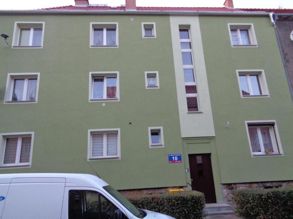 Budova, v ktorej sa apartmán nachádza