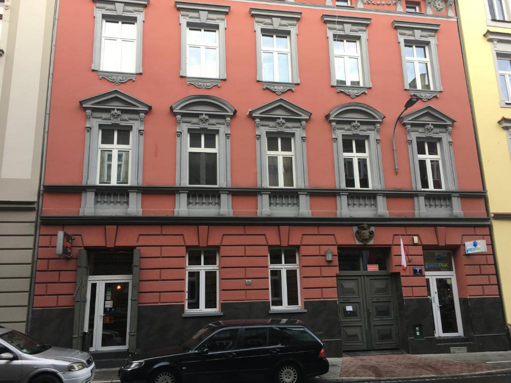 Budova, v ktorej sa hostel nachádza