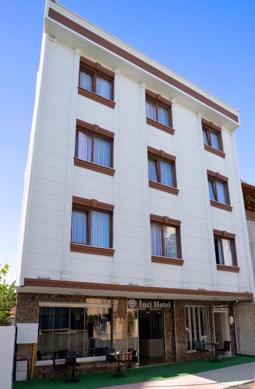 Photo from Cnr İnci Hotel in kartaltepe küçükçekmece/istanbul,  kartaltepe mahallesi pamuk sokak no 12, Kucukcekmece,  Istanbul, Marmara Region, Turkey