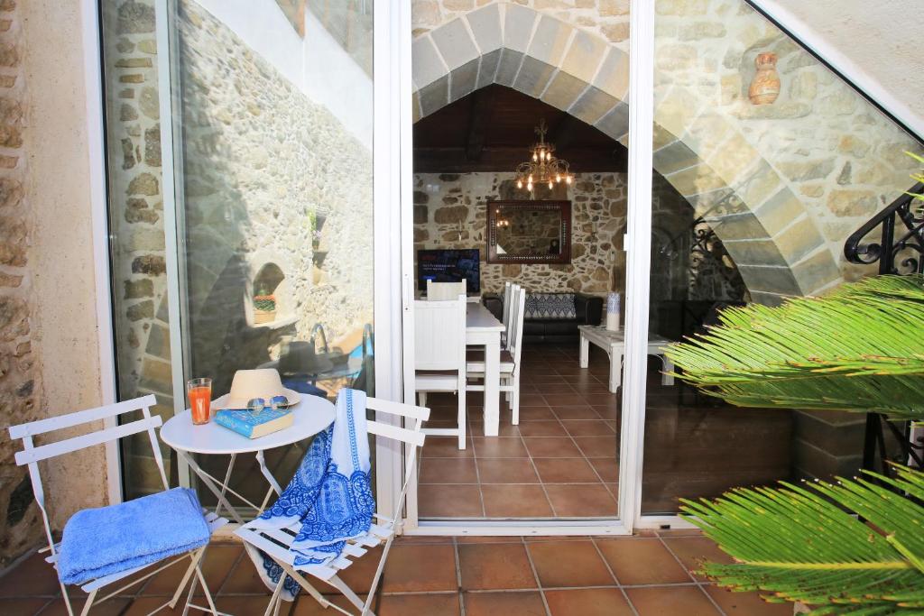 Villa Epimenidis - Villa De Deux Chambres