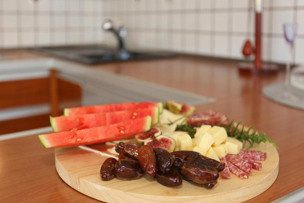 Jídlo v apartmánu nebo okolí