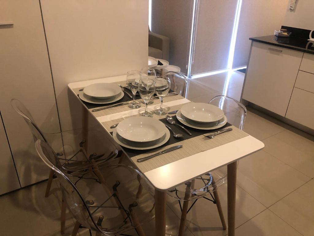 Kuchyň nebo kuchyňský kout v ubytování Asuncion Gracia Suites