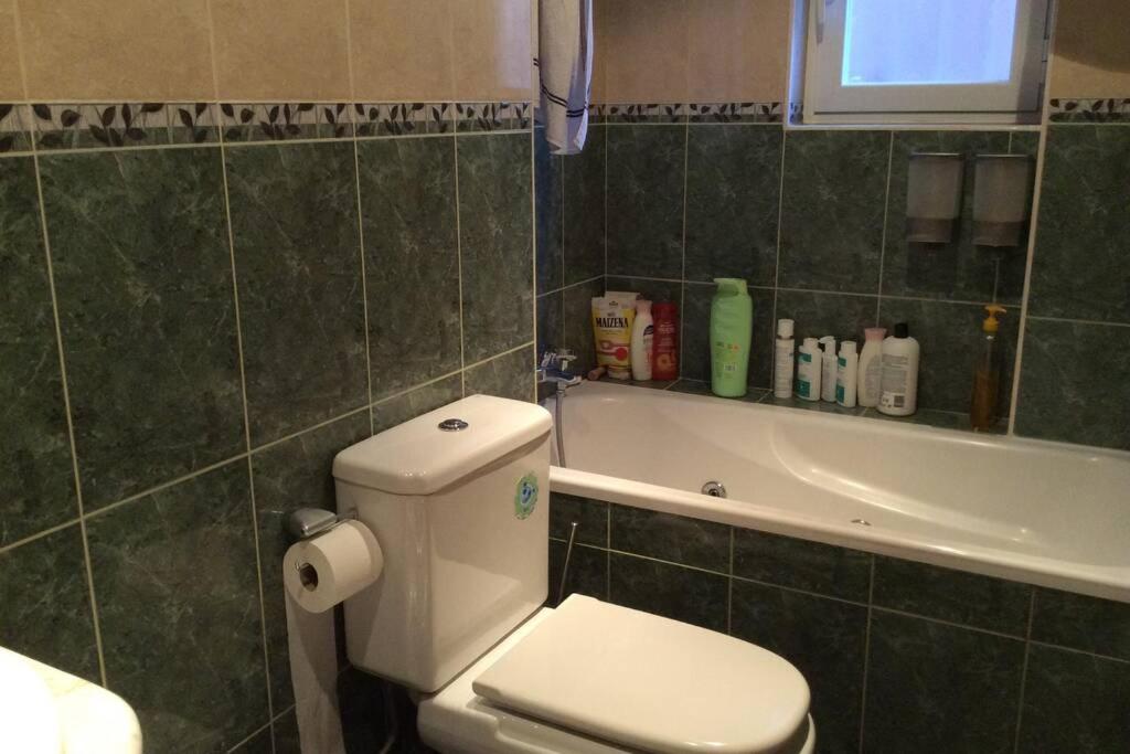 Ванна кімната в Piso tranquilo en zona residencial