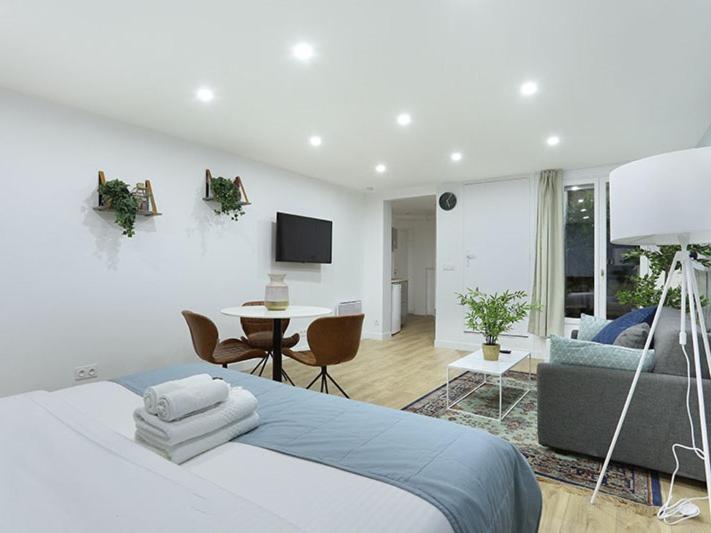Rent a Room - Residence Caire, Montorgueil - Superior Studio