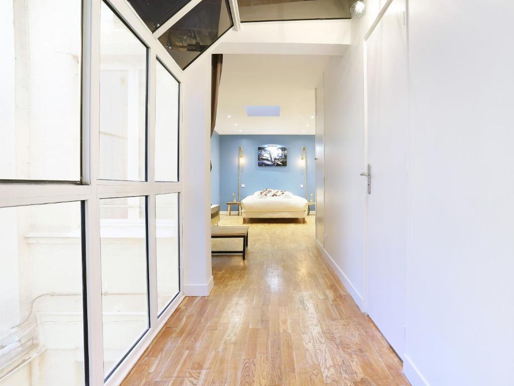 Rent a Room - Residence Caire, Montorgueil - Deluxe Apartment