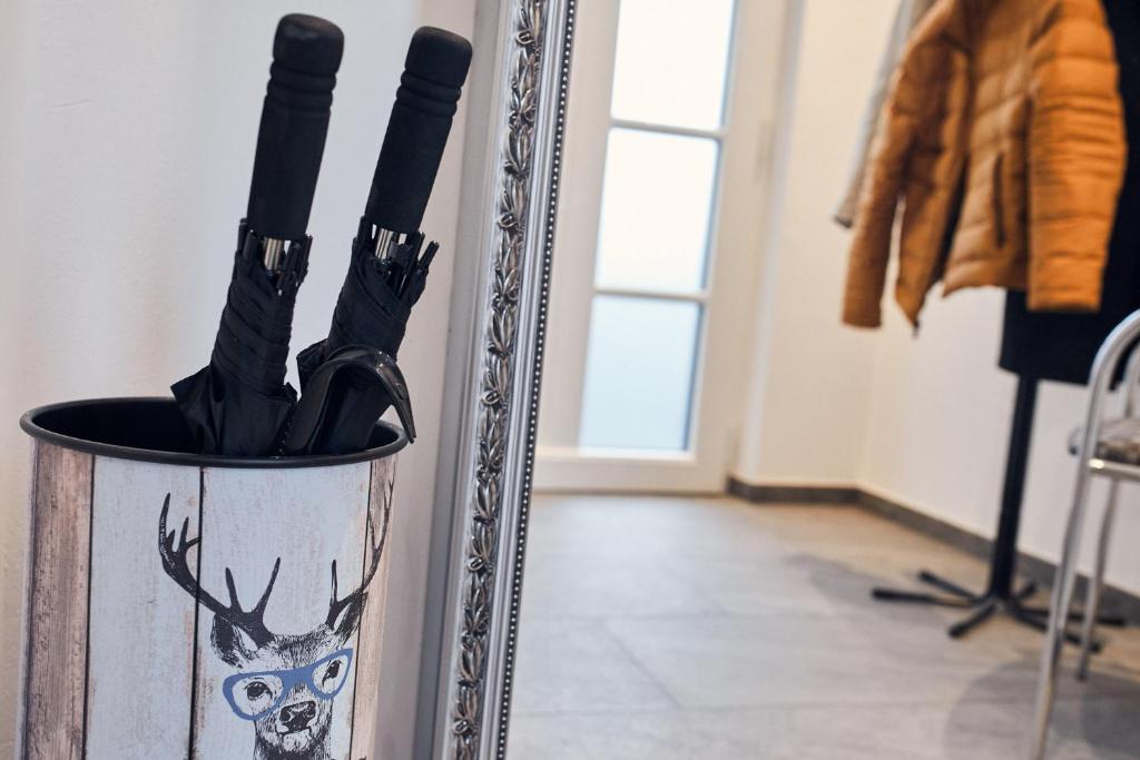 Junker's Apartments - 3