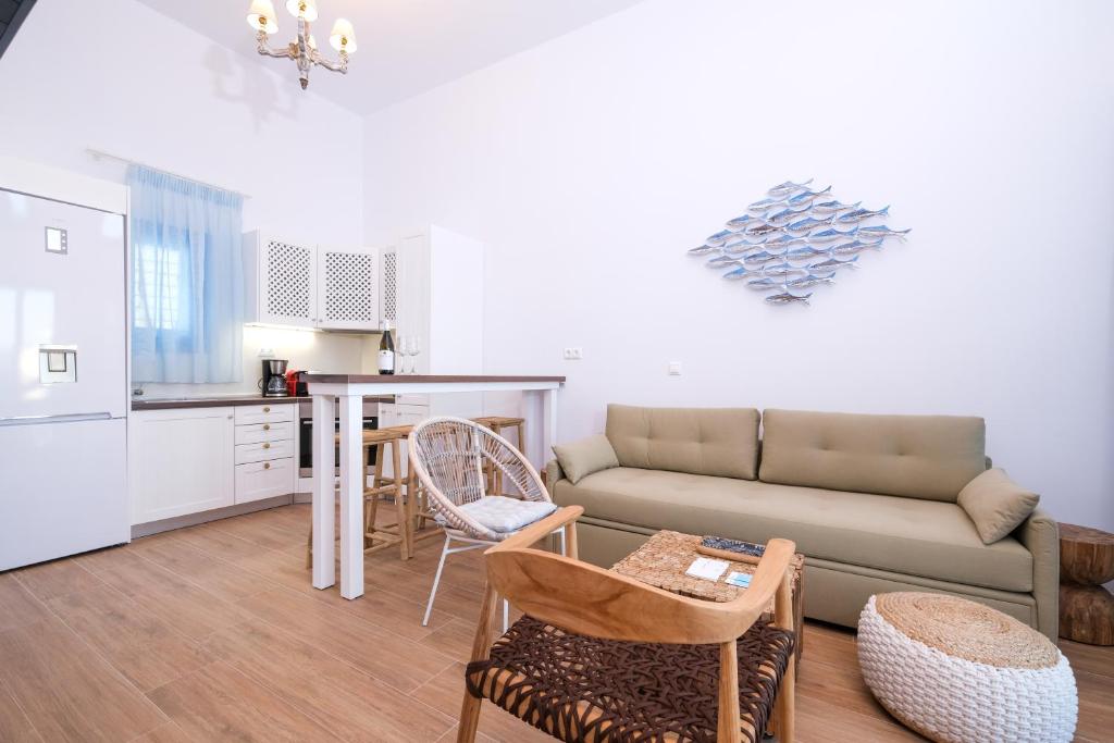Kuchyň nebo kuchyňský kout v ubytování Aelia Collection Suites - Adults Friendly