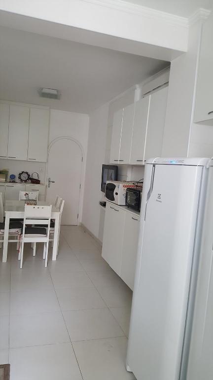  Guarujá Pitangueiras Frente Mar