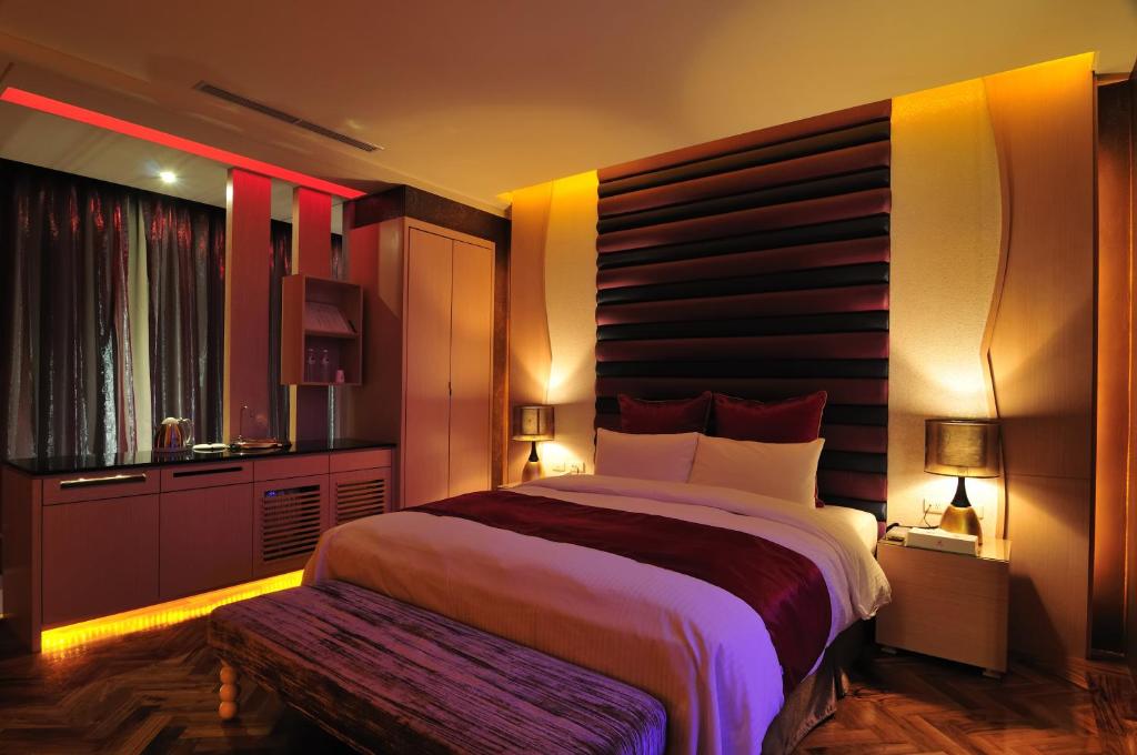 One + One Motel - Classic Double Room