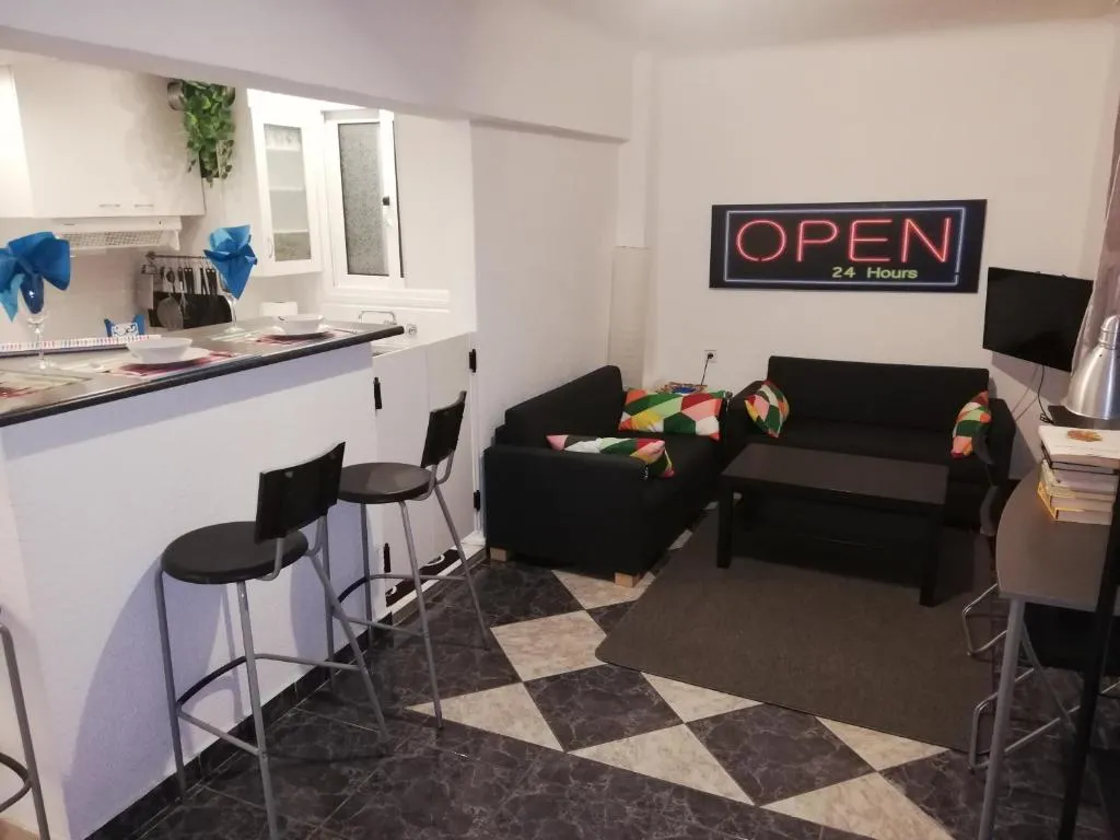 ELLANIKOU APARTMENT IN PANKRATI vipgreece, Athens, Greece