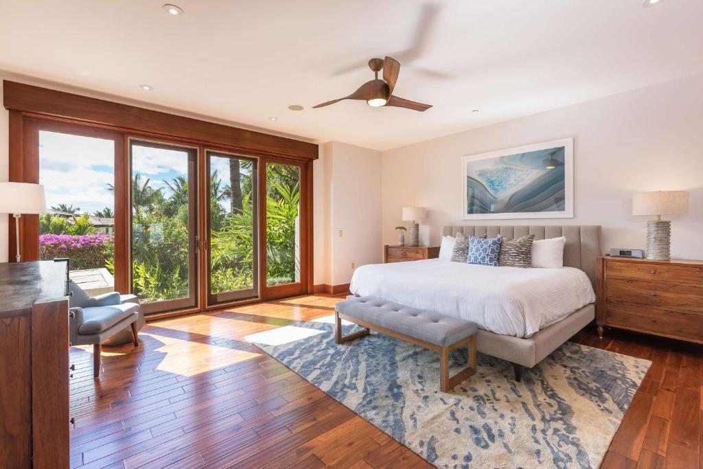 Postel nebo postele na pokoji v ubytování Wailea Beach Villas