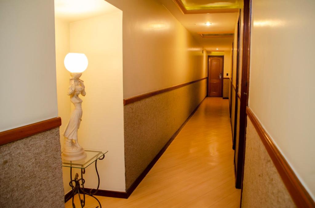  Hotel Sheik (Adults Only)