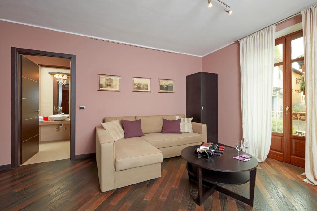 Casa Svizzera Agriturismo - Habitación King Con Balcón