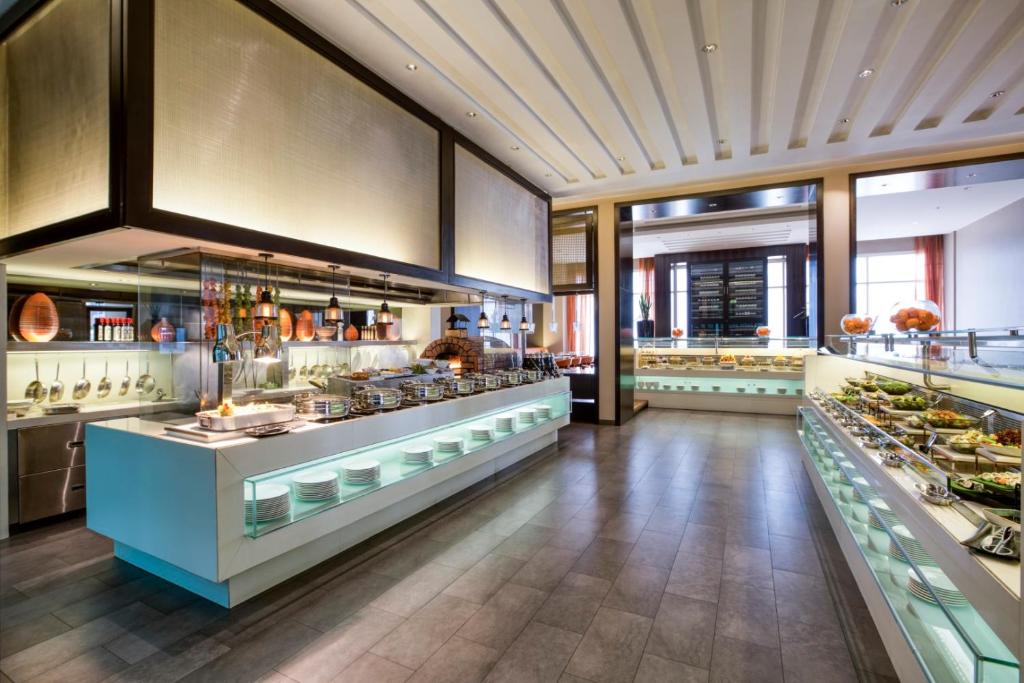 Centro Barsha - by Rotana - Resim 39