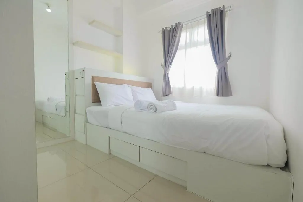 2BR at Green Pramuka Apartment with Mall Access By Travelio, Jakarta, Indonezia
