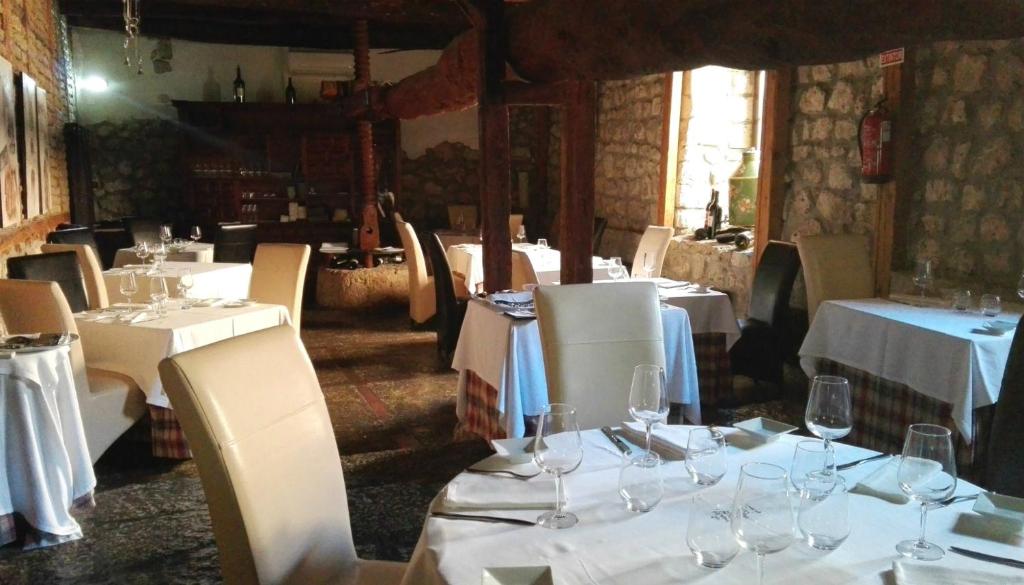 A seating area at Hotel Casa del Abad