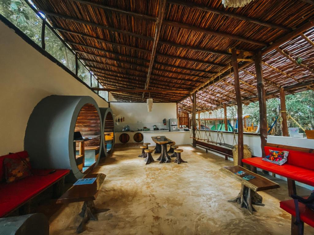 Posezení v ubytování Tubo Tulum Hostel